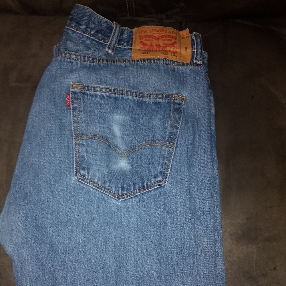 Men's Levis 501 Light Denim Jeans 38/32
